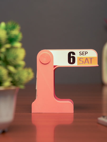LayerStory FlipDate Retro Perpetual Desk Calendar in Pink – minimalist desk accessory