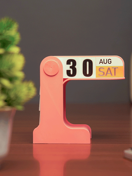 LayerStory FlipDate Retro Perpetual Desk Calendar in Pink – minimalist desk accessory