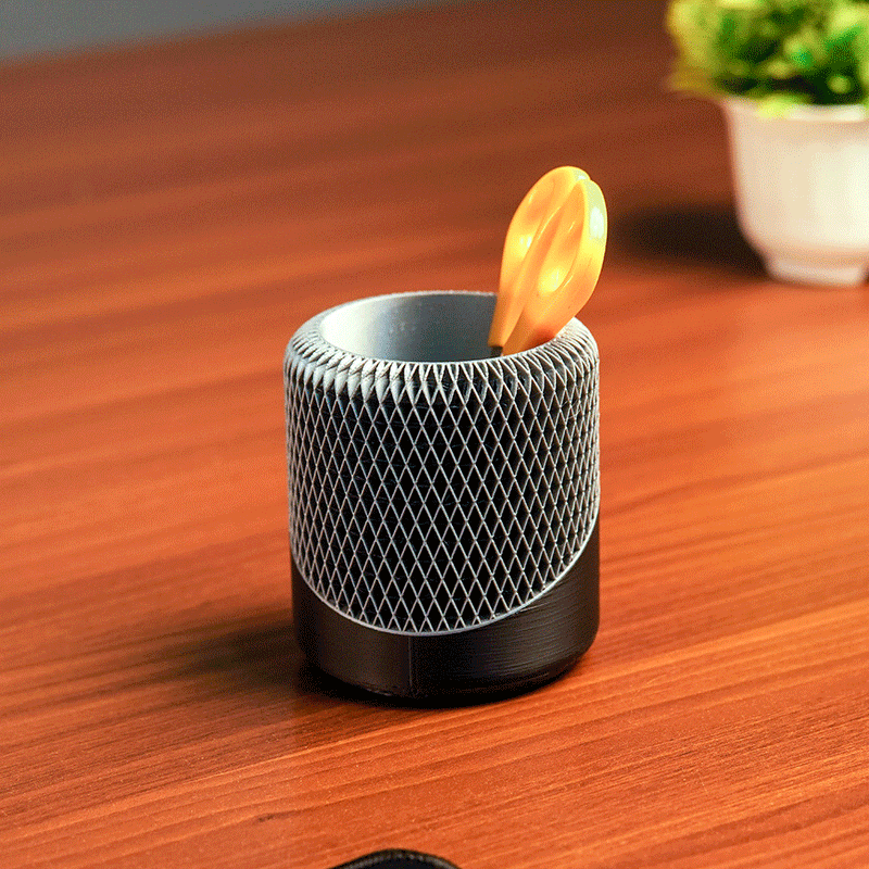 LayerStory NeoMesh Desk Organizer – Two-Tone Cylindrical Pen Holder