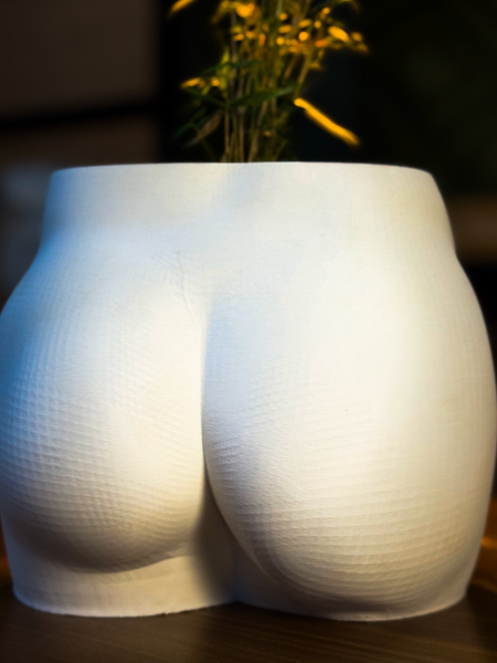 Butt Planter – Modern Sculptural Plant Pot